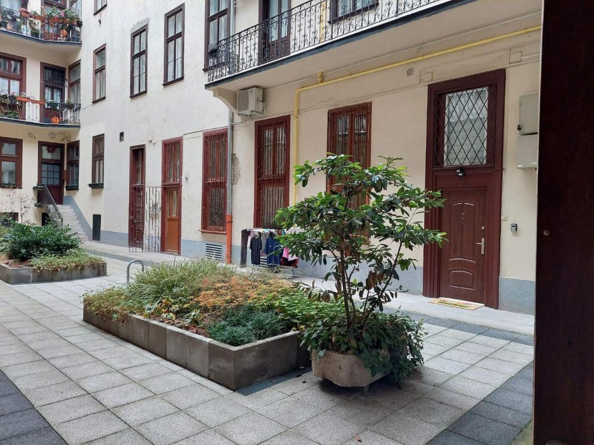 Raday Exlusive Apparttement Будапеща Екстериор снимка